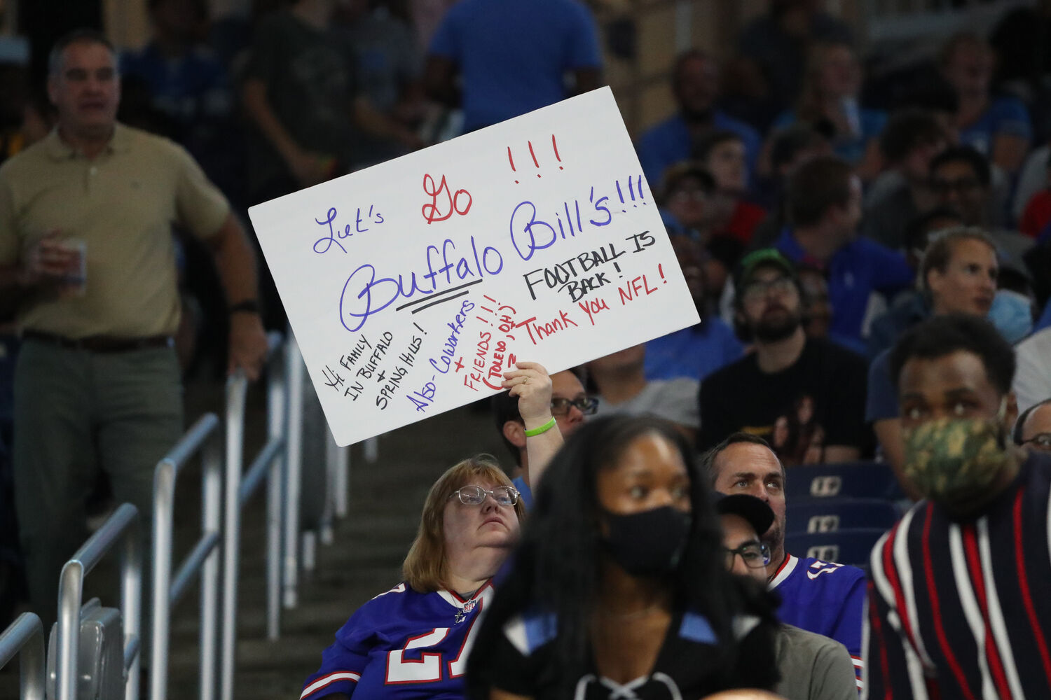 Cheering on the Bills